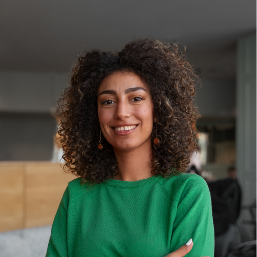 Emma Deschamps - Responsable de l'Expérience Client :